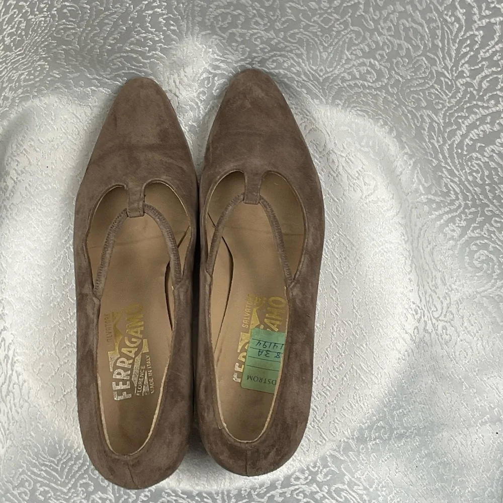 Salvatore Ferragamo chic tan